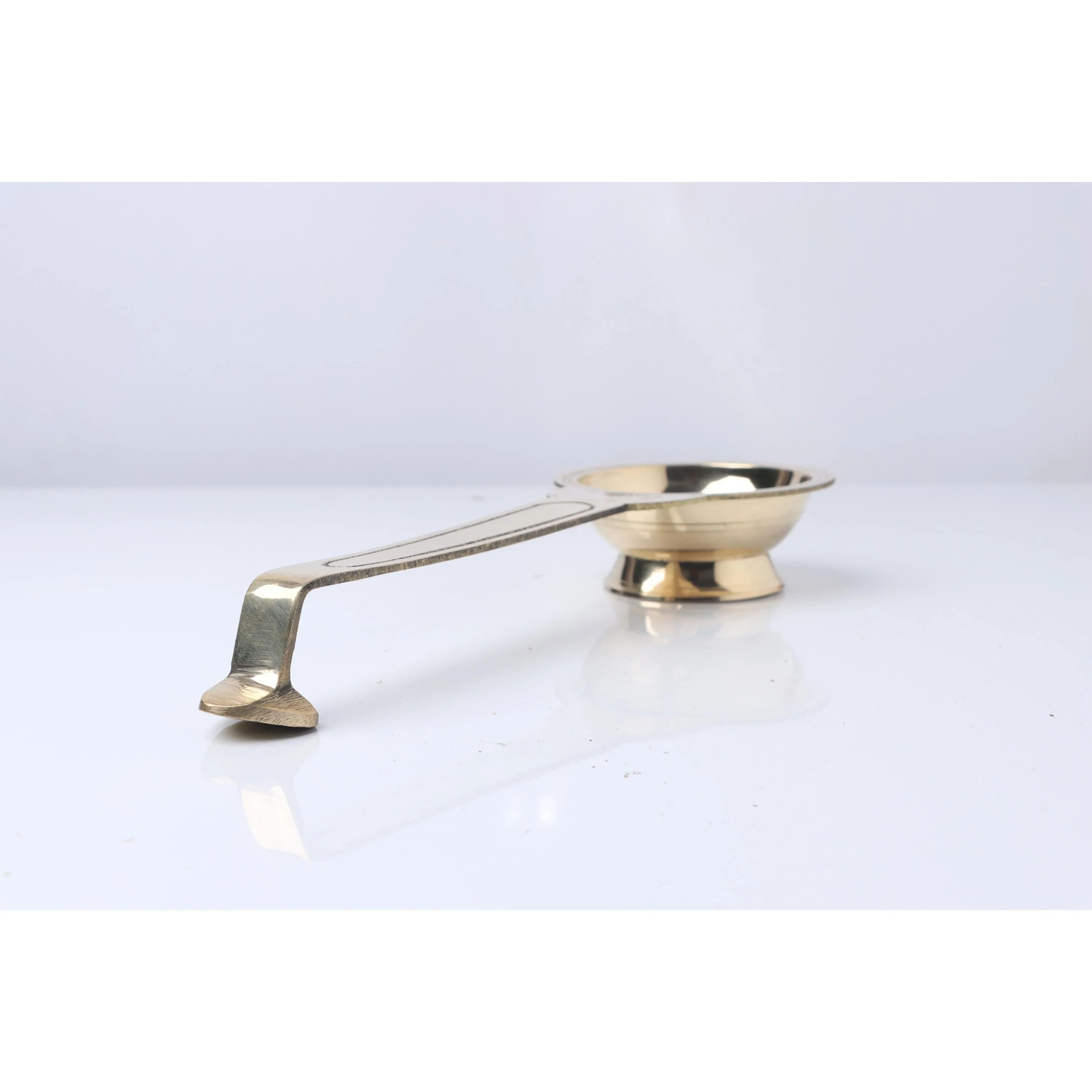 Brass Aarti With Handle - 1.5 x 12 Inches | Laddle Camphor Burner/ Kapoor Dhani/ Karpura Aarti for Pooja - Image 3