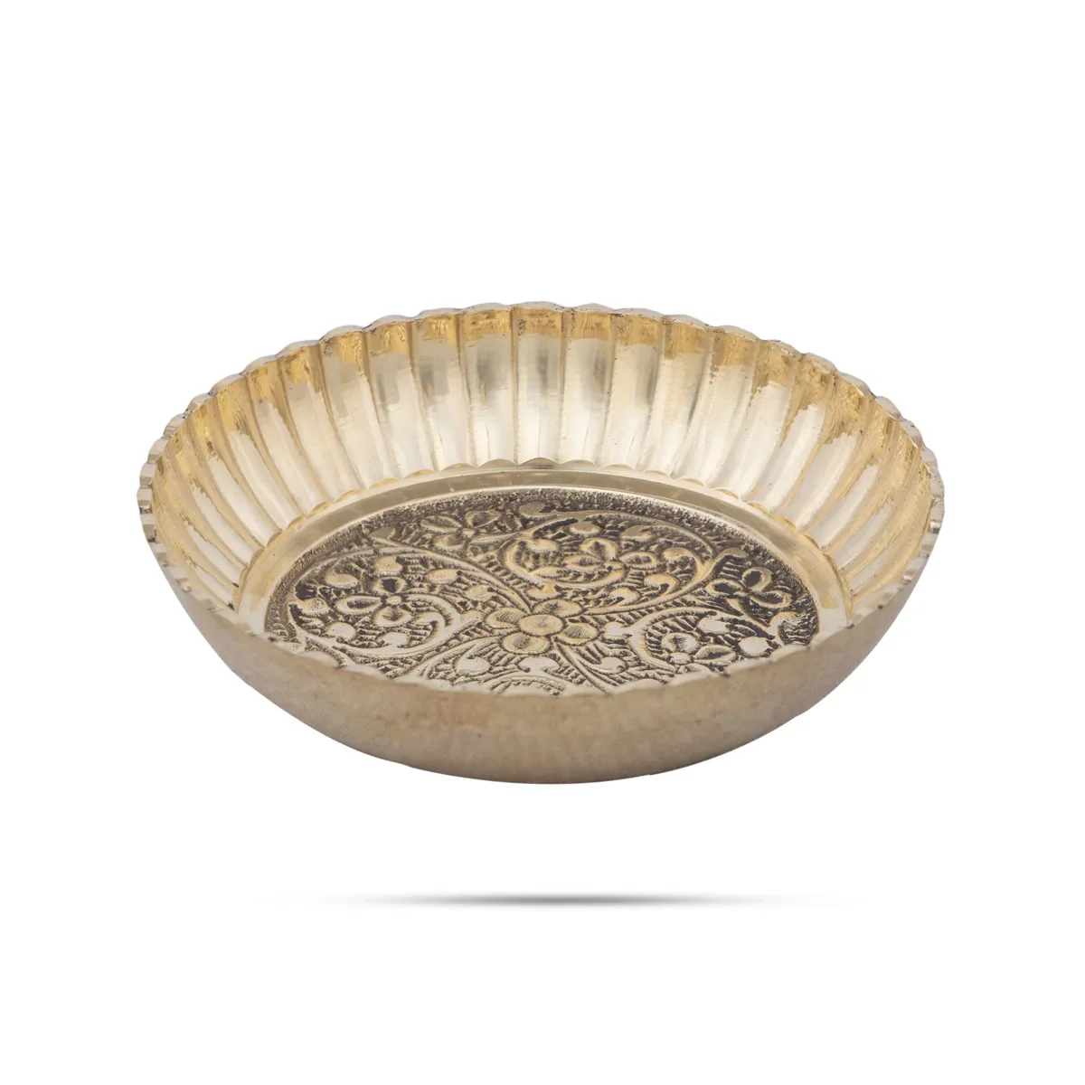 Brass Plate - 3.5 Inches | Pheldar Design Brass Tray/ Pooja Plate for Home/ 75 Gms Approx - Image 2
