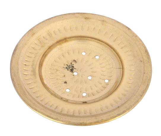 Brass Plate - 5.5 Inches | Puja Thali/ Pooja Thali/ Pooja Plate for Home/ 80 Gms Approx - Image 2