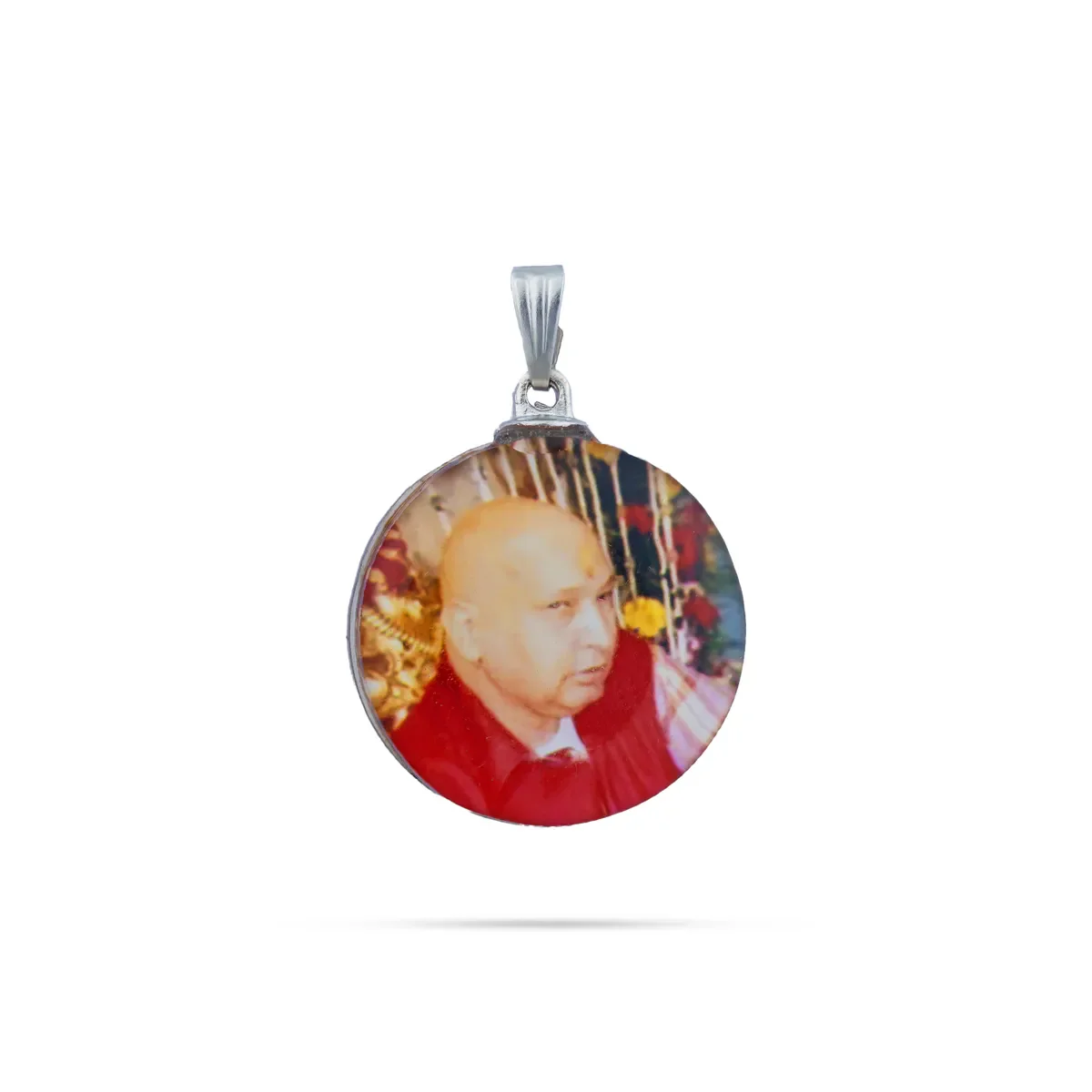 Delhi Guruji Pendant - 1 Inch | Spiritual Photo Locket / Devotional Dollar for Daily Wear - Image 3