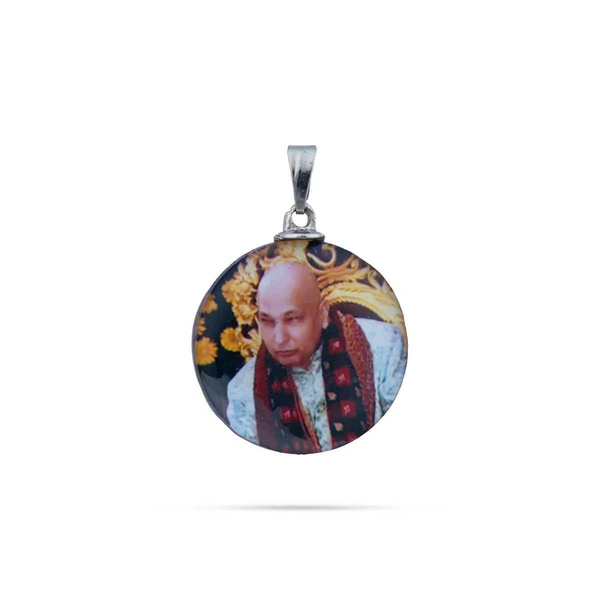 Delhi Guruji Pendant - 1 Inch | Spiritual Photo Locket / Devotional Dollar for Daily Wear - Image 5