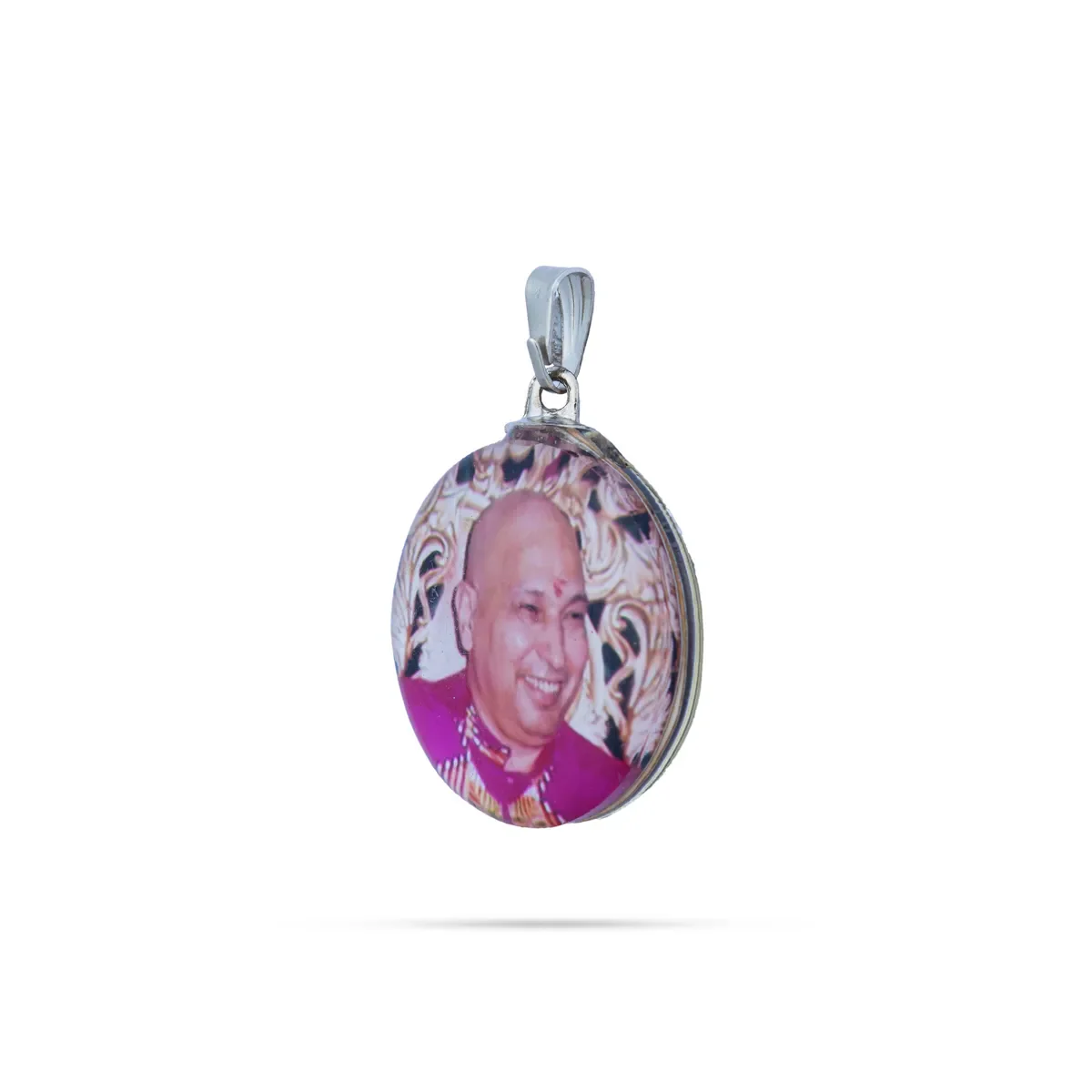Delhi Guruji Pendant - 1 Inch | Spiritual Photo Locket / Devotional Dollar for Daily Wear - Image 7