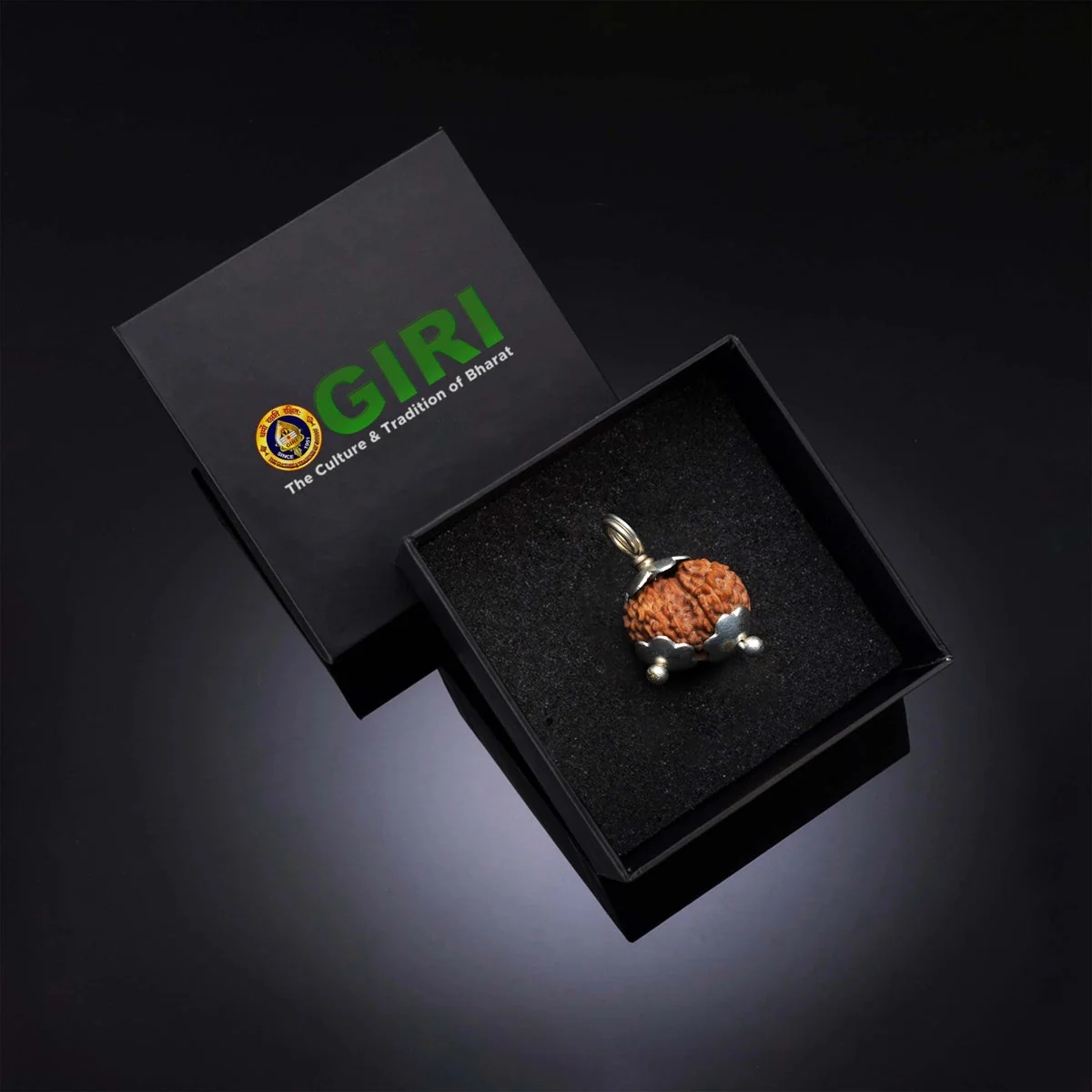 Gowri Shankar Rudraksha Pendant | Java Rudraksh Locket/ Silver Cup Rudraksha Pendant for Men & Women - Image 3