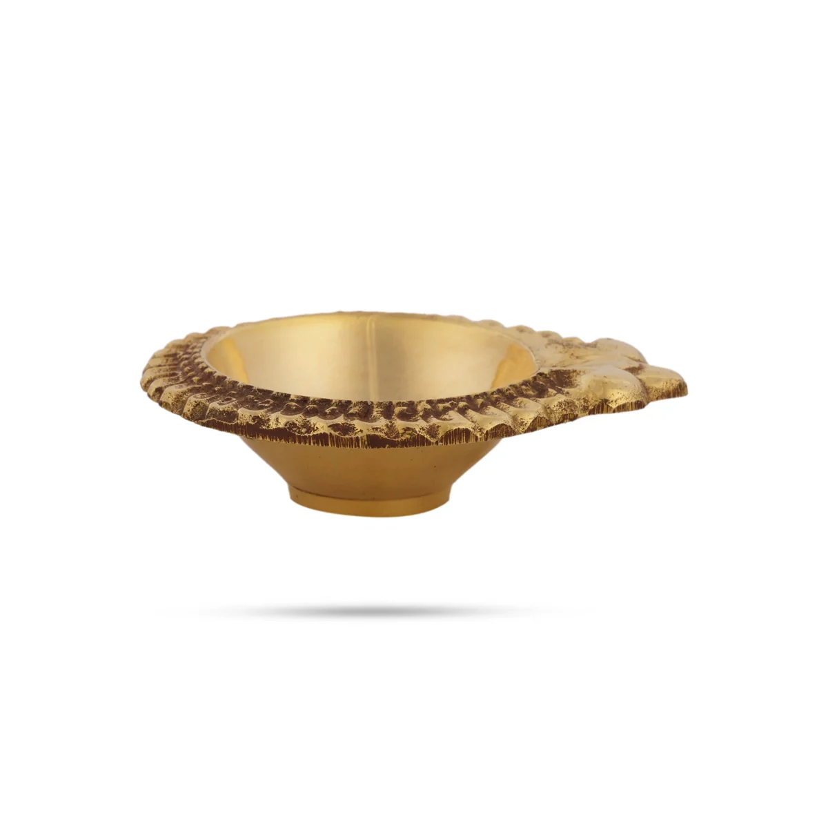 Lakshmi Kubera Vilakku - 1 x 2 Inches | Laxmi Kubera Deepam/ Brass Lamp/ Kubera Lakshmi Vilakku for Pooja - Image 4