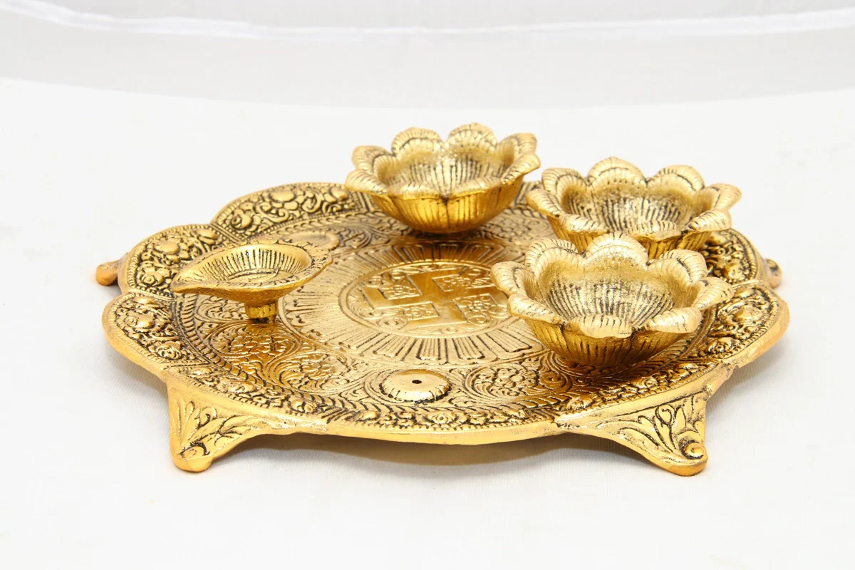 Pooja Thali with 4 Deep - 1 x 7.5 Inches | Aluminium 4 Lamp Thali Plate/ Gold Polish Diya Plate for Pooja - Image 3