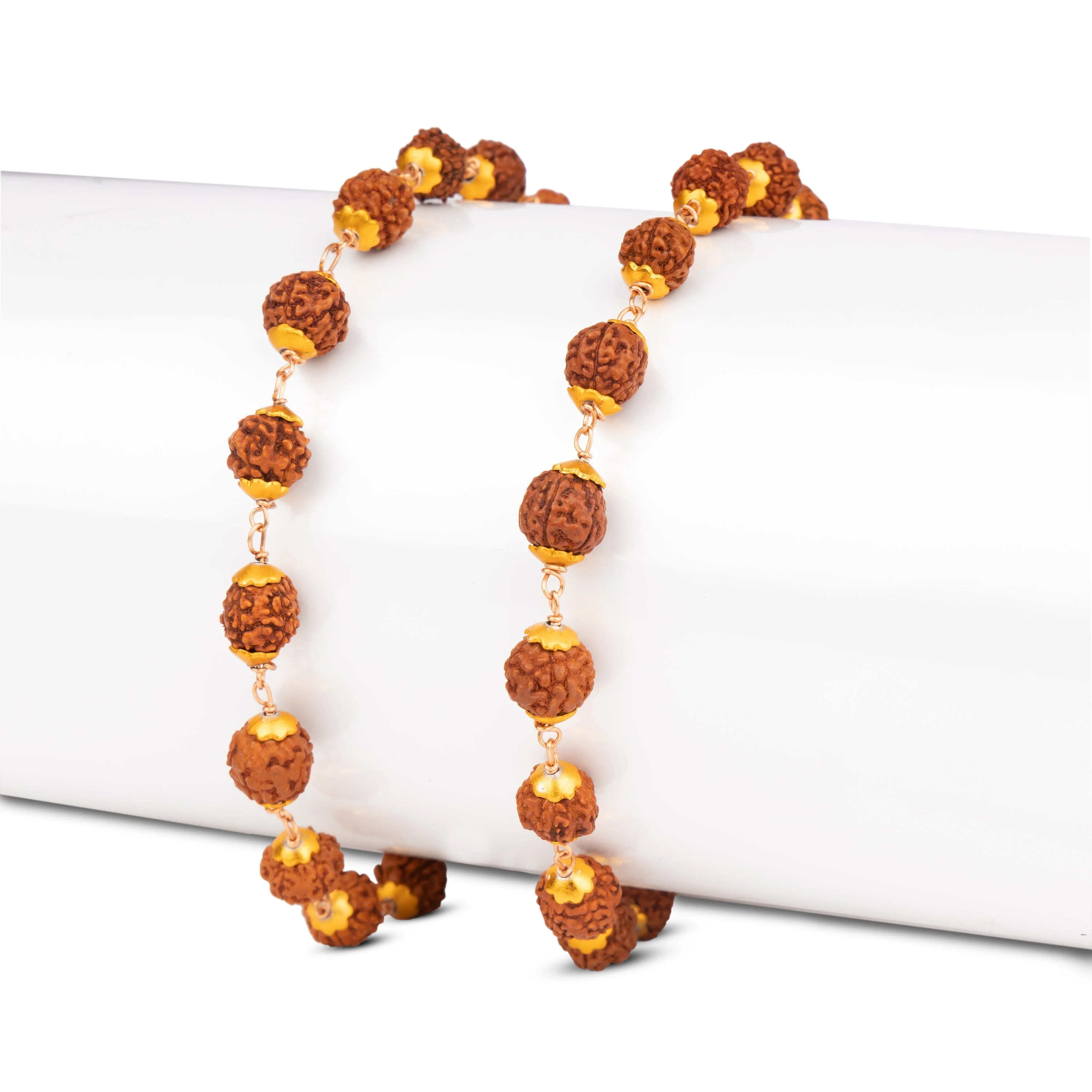 Rudraksha Mala With Cup- 19 Inches | 54 Beads Kanthi Mala/Copper Knot Ruthratcham Malai For Spiritual Protection - Image 3