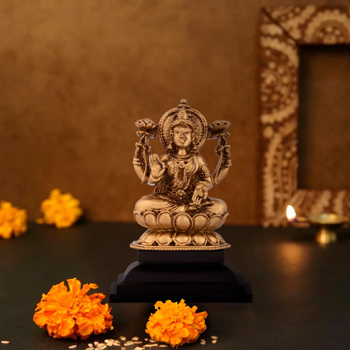 Shubha Drishti Lakshmi Statue - 4.5 x 3 Inches | Shubh Drishti Lakshmi Idol for Home Decor - Image 6