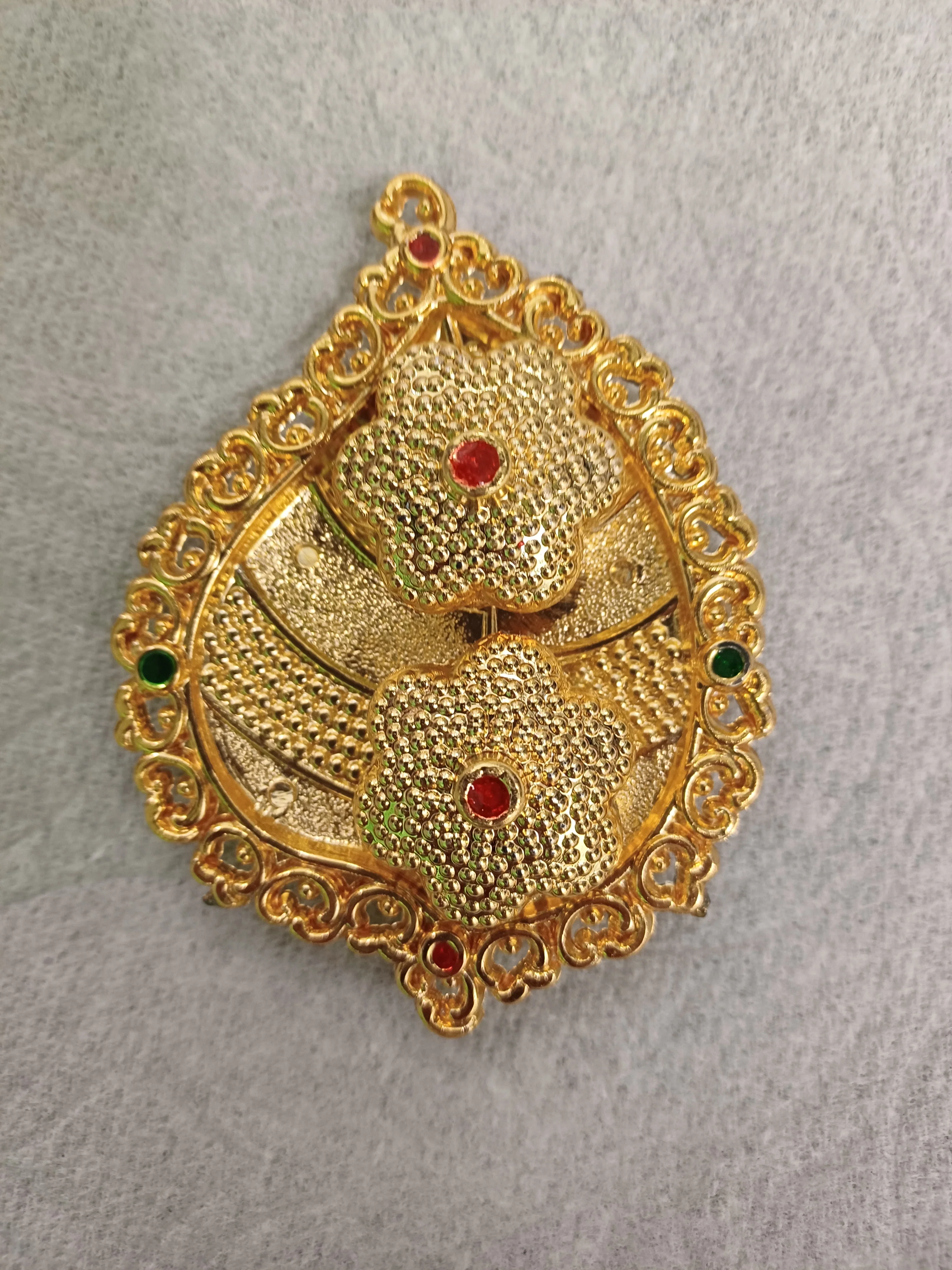 Kumkum Bharani With Plate - 1 x 3.5 Inches | Gold Colour Kumkum Box/ Sindoor Pot for Women - Image 5